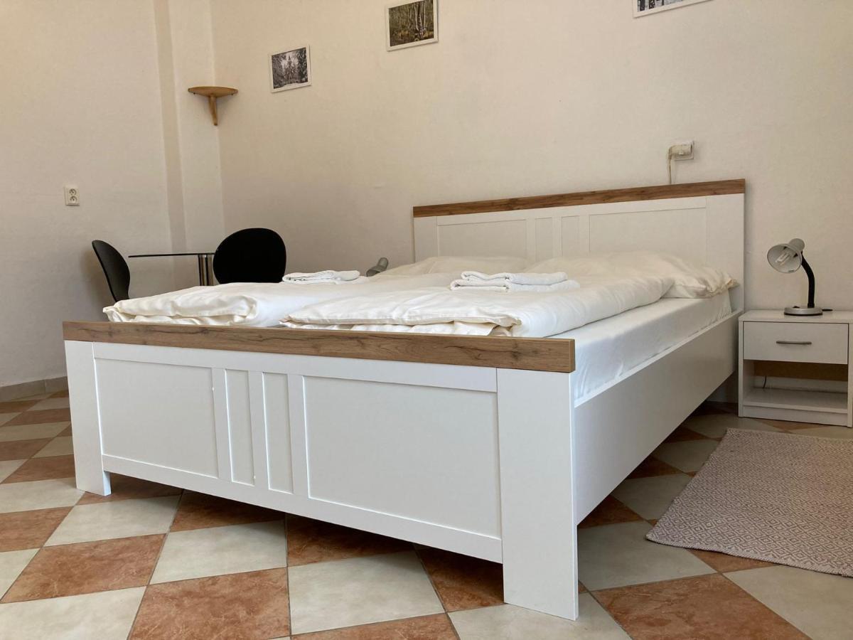 Penzion U Thuje Třeboň Kültér fotó