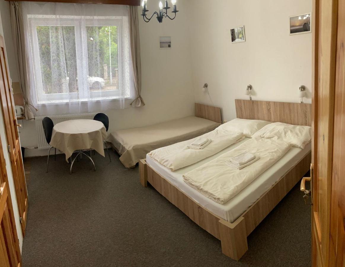 Penzion U Thuje Třeboň Kültér fotó